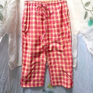 MILLENNIUM RED/CREAM PLAID CROP DRAWS. PANTS SZ 14